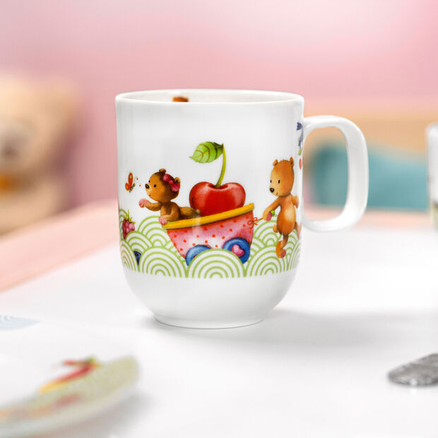Hungry as a Bear children's cup large