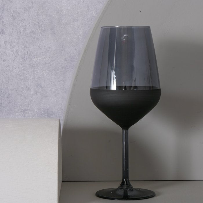 Moluna wine glass