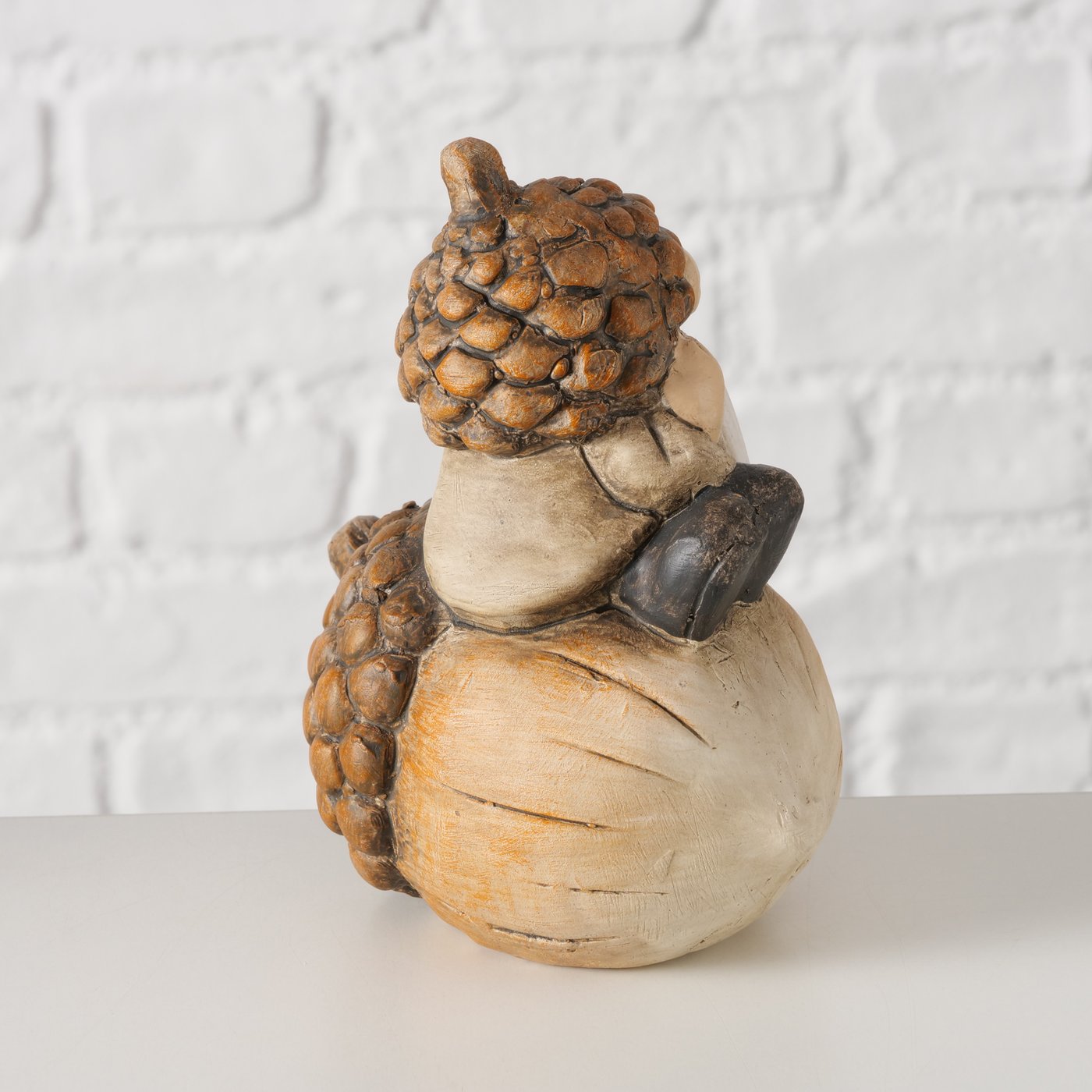 decorative stand gnome Sherrie 