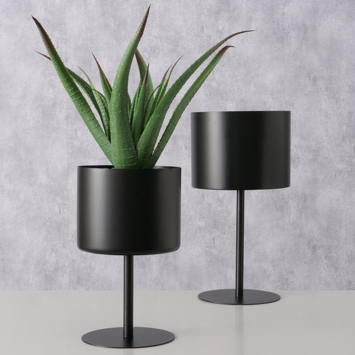 planter pedestal 